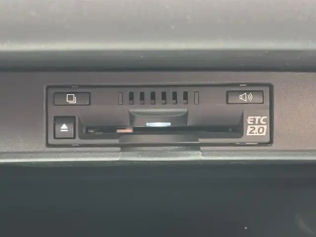 レクサス ＮＸ 300 Iパッケージ 滋賀県 2018(平30)年 5.5万km グラファイトブラックガラスフレーク 純正ナビ/・Bluetooth/・フルセグ/・CD/DVD/パノラミックビューモニター/革巻きステアリング/ステアリングリモコン/パドルシフト/ステアリングヒーター/ETC2.0/赤レザーシート/前席パワーシート/前席シートヒーター/オートリトラミラー/LEDヘッドライト/オートハイビーム/ヘッドライトウォッシャー/ブラインドスポットモニター/レーンディパーチャーアラート/プリクラッシュセーフティー/クリアランスソナー/スマートキー/スペアキー