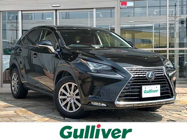 レクサス ＮＸ 300 Iパッケージ 静岡県 2018(平30)年 5.5万km グラファイトブラックガラスフレーク 純正ナビ/・Bluetooth/・フルセグ/・CD/DVD/パノラミックビューモニター/革巻きステアリング/ステアリングリモコン/パドルシフト/ステアリングヒーター/ETC2.0/赤レザーシート/前席パワーシート/前席シートヒーター/オートリトラミラー/LEDヘッドライト/オートハイビーム/ヘッドライトウォッシャー/ブラインドスポットモニター/レーンディパーチャーアラート/プリクラッシュセーフティー/クリアランスソナー/スマートキー/スペアキー