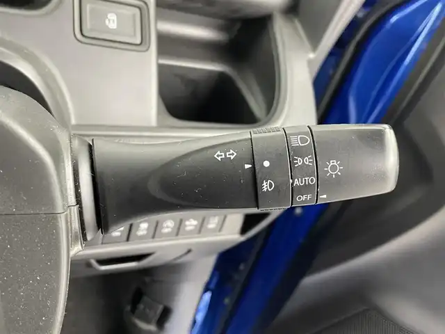 スズキ ソリオ バンディット HV MV Dカメラ ブレーキS 埼玉県 2018(平30)年 4.2万km スピーディーブルーM 社外ナビ/(フルセグ/Bluetooth/AM/FM)/片側パワースライドドア/バックカメラ/前方ドライブレコーダー/シートヒターD+N席/ビルトインETC/レーダークルーズコントロール/プッシュスタート/スマートキー/アイドリングストップ