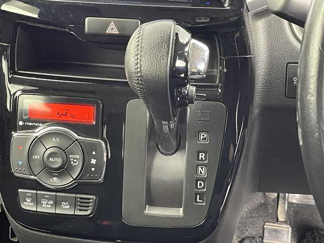 スズキ ソリオ バンディット HV MV Dカメラ ブレーキS 埼玉県 2018(平30)年 4.2万km スピーディーブルーM 社外ナビ/(フルセグ/Bluetooth/AM/FM)/片側パワースライドドア/バックカメラ/前方ドライブレコーダー/シートヒターD+N席/ビルトインETC/レーダークルーズコントロール/プッシュスタート/スマートキー/アイドリングストップ