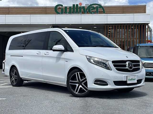 メルセデス・ベンツ Ｖ２２０ d AVGエクストラロング 沖縄県 2016(平28)年 9.3万km 白 純正ナビ・Bluetooth・TV・CD・DVD/全方位カメラ/ETC/パワーバックドア/レザーシート/パワーシート/DNシートメモリー/コーナーセンサー/レーンキープアシスト/オートライト/BSM/パドルシフト/電子サイドブレーキ/ステアリングスイッチ/革巻きステアリング/ダブルエアコン