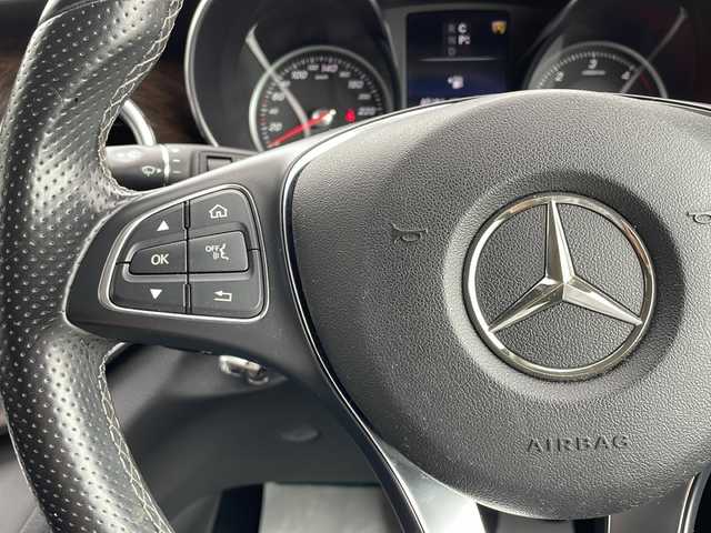 メルセデス・ベンツ Ｖ２２０ d AVGエクストラロング 沖縄県 2016(平28)年 9.3万km 白 純正ナビ・Bluetooth・TV・CD・DVD/全方位カメラ/ETC/パワーバックドア/レザーシート/パワーシート/DNシートメモリー/コーナーセンサー/レーンキープアシスト/オートライト/BSM/パドルシフト/電子サイドブレーキ/ステアリングスイッチ/革巻きステアリング/ダブルエアコン