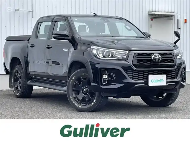 トヨタ ハイラックス Z ブラックラリーエディション 熊本県 2020(令2)年 5万km アティチュードブラックマイカ 社外ナビ/・ＡＭ／ＦＭ／ＣＤ／ＤＶＤ／ＳＤ／ＢＴ／ＨＤＭＩ/・フルセグTV/・バックカメラ/トヨタセーフティセンス/・プリクラッシュセーフティ/・レーンディパーチャアラート/・ロードサインアシスト/・先行車発進告知/レーダークルーズコントロール/ステアリングリモコン/ＥＴＣ/ダウンヒルアシスト/リアデフロック/ハードベッドライナー/スマートキー/プッシュスタート/純正フロアマット/純正ドアバイザー/純正アルミホイール