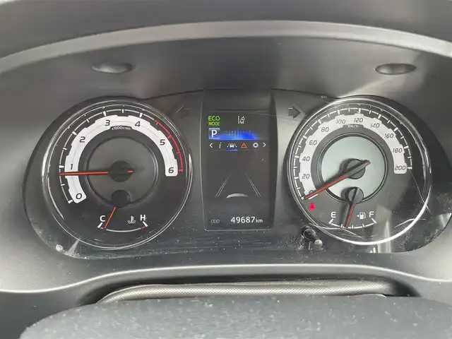 トヨタ ハイラックス Z ブラックラリーエディション 熊本県 2020(令2)年 5万km アティチュードブラックマイカ 社外ナビ/・ＡＭ／ＦＭ／ＣＤ／ＤＶＤ／ＳＤ／ＢＴ／ＨＤＭＩ/・フルセグTV/・バックカメラ/トヨタセーフティセンス/・プリクラッシュセーフティ/・レーンディパーチャアラート/・ロードサインアシスト/・先行車発進告知/レーダークルーズコントロール/ステアリングリモコン/ＥＴＣ/ダウンヒルアシスト/リアデフロック/ハードベッドライナー/スマートキー/プッシュスタート/純正フロアマット/純正ドアバイザー/純正アルミホイール