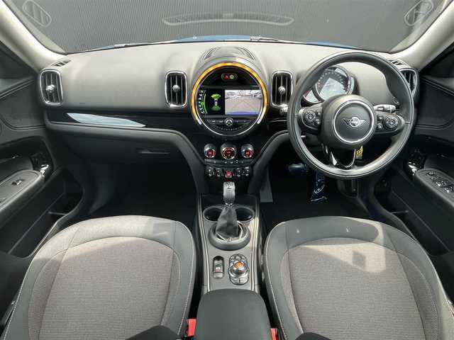 ＭＩＮＩ ミニ クロスオーバー クーパー D 香川県 2020(令2)年 1.7万km アイランドブルー ワンオーナー/純正ナビ/Bカメラ/ETC/インテリジェンスセーフティ/パーキングアシスト/ACC/コンフォートアクセス/LEDヘッドライト/Fフォグライト/電動リアゲート/スマートキー/スペアキー×1本/取説/保証書