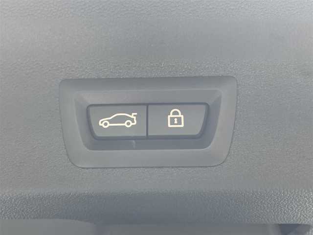 ＭＩＮＩ ミニ クロスオーバー クーパー D 香川県 2020(令2)年 1.7万km アイランドブルー ワンオーナー/純正ナビ/Bカメラ/ETC/インテリジェンスセーフティ/パーキングアシスト/ACC/コンフォートアクセス/LEDヘッドライト/Fフォグライト/電動リアゲート/スマートキー/スペアキー×1本/取説/保証書