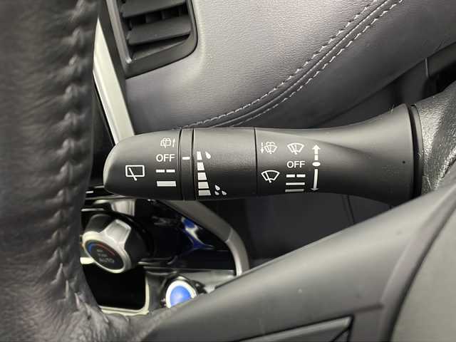 日産 セレナ e－パワー ハイウェイスター V 鹿児島県 2020(令2)年 2.9万km ダークメタルグレー 純正SDナビ/(BT/CD/DVD/AM/FM/フルセグTV)/プロパイロット/アラウンドビューモニター/両側パワースライドドア/パーキングアシスト/バックカメラ/前後コーナーセンサー/純正前後ドライブレコーダー/前席シートヒーター/アイドリングストップ/純正フリップダウンモニター/ウォークスルー/純正LEDヘッドライト/純正ビルトインETC/純正フロアマット/純正16インチアルミホイール/電動パーキングブレーキ/オートホールド/保証書/取扱説明書