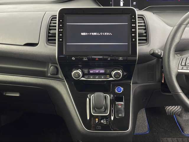 日産 セレナ e－パワー ハイウェイスター V 鹿児島県 2020(令2)年 2.9万km ダークメタルグレー 純正SDナビ/(BT/CD/DVD/AM/FM/フルセグTV)/プロパイロット/アラウンドビューモニター/両側パワースライドドア/パーキングアシスト/バックカメラ/前後コーナーセンサー/純正前後ドライブレコーダー/前席シートヒーター/アイドリングストップ/純正フリップダウンモニター/ウォークスルー/純正LEDヘッドライト/純正ビルトインETC/純正フロアマット/純正16インチアルミホイール/電動パーキングブレーキ/オートホールド/保証書/取扱説明書