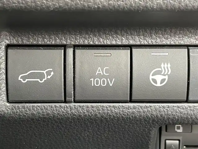 トヨタ ＲＡＶ４ ハイブリットG 山口県 2021(令3)年 3.4万km アティチュードブラックマイカ 4WD/黒レザーシート/運転席パワーシート/前席シートヒーター/9型SDナビ フルセグTV CD DVD BT/バックカメラ/TRD ルーフキャリア/BALMINUM 18インチアルミホイール/パワーバックドア/デジタルインナーミラー/衝突被害軽減ブレーキ/レーダークルーズコントロール/レーンアシスト/オートマチックハイビーム/ブラインドスポットモニタ/LEDオートヘッドライト/フォグライト /コーナーセンサー /スマートキー 2個/ステアリングヒーター/ドラレコ/ビルトインETC/ステアリングリモコン/AC100V電源/W サイド カーテン ニー エアバッグ/保証書 取説 ナビ取説/禁煙車
