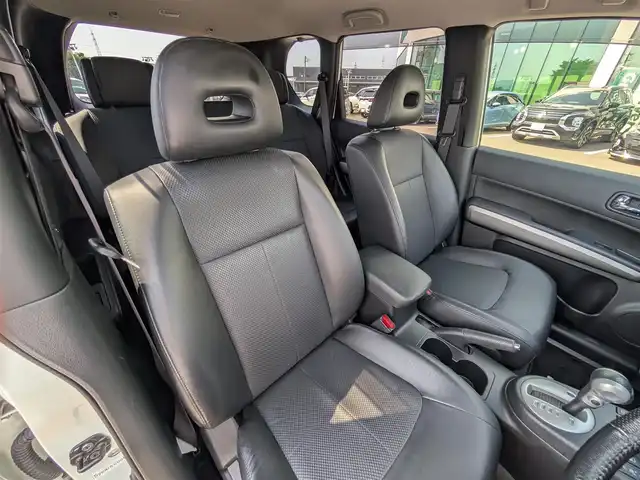 日産 エクストレイル 20Xt 福井県 2012(平24)年 5.7万km ブリリアントホワイトパール ワンオーナー/純正SDナビ（MM112-A）/　（CD/ワンセグテレビ/ラジオ）/4WD/ルーフレール/全席シートヒーター/ダウンヒルアシストコントロール/ビルトインETC/純正18インチアルミホイール/純正フロアマット/キセノンヘッドライト/フォグランプ/オートハイビーム/バックカメラ/横滑り防止装置/盗難防止装置/スペアキー2本/保証書/取扱説明書