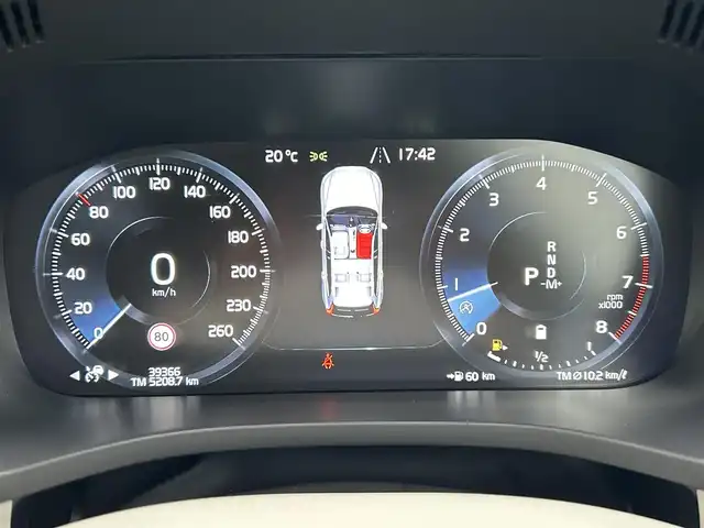 ボルボ ＸＣ６０ B5 AWD インスクリプション 茨城県 2020(令2)年 4万km クリスタルホワイトP harman/kardon/白革シート/パノラマSR/Orreforsクリスタルシフト/純正ナビ/（AM.FM.CD.BT.Applecarplay）/フルセグTV/360°カメラ/ETC/前後ドラレコ/ACC/LKA/BSM/D/N席パワーシート/D/N席シートヒーター/D/N席ベンチレーション/ステアリングヒーター/パワーバックドア/スマートキー/プッシュスタート
