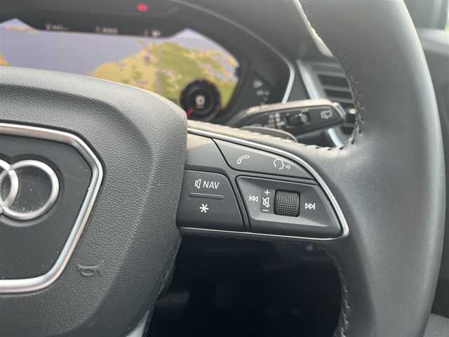 アウディ Ｑ５ 40TDIクワトロ スポーツ 三重県 2020(令2)年 2万km グレイシアホワイトメタリック ワンオーナー/アシスタンスパッケージ/バーチャルコックピット12.3インチ液晶メーター/マトリクスLEDヘッドランプ/アクティブレーンアシスト/アダプティブクルーズコントロール/18インチアルミホイール/MMIナビゲーション/地デジTV/360カメラ