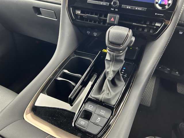 トヨタ アルファード Z 愛知県 2023(令5)年 1.4万km ブラック 純正ディスプレイオーディオ/全方位カメラ/後席フロップダウン/両側パワースライドドア/ガラスルーフ/TSS/合皮シート/デジタルインナーミラー/ブラインドスポットモニター/アンビエントライト/ACC/パワーシート/シートヒーター/シートクーラー/ステアリングヒーター/メモリシート/Bluetooth/フルセグTV/置くだけ充電/電動リアゲード/オットマン/コーナーセンサー/純正LEDライト/レーンキープ/オートライト/オートマチックハイビーム/衝突軽減システム/純正フロアマット/オートホールド