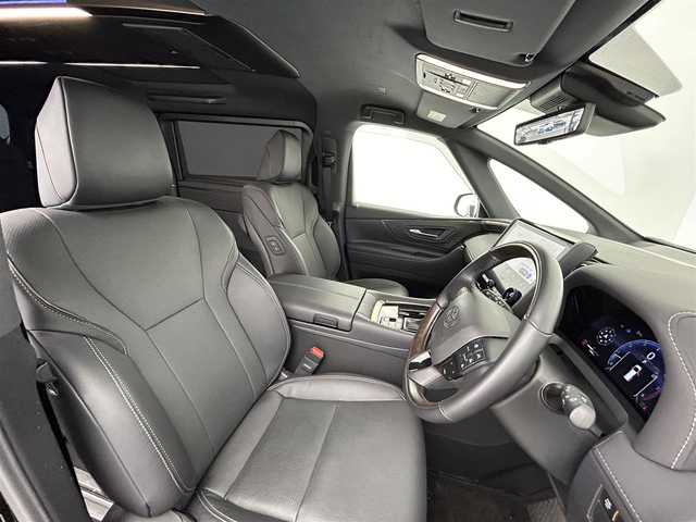 トヨタ アルファード Z 愛知県 2023(令5)年 1.4万km ブラック 純正ディスプレイオーディオ/全方位カメラ/後席フロップダウン/両側パワースライドドア/ガラスルーフ/TSS/合皮シート/デジタルインナーミラー/ブラインドスポットモニター/アンビエントライト/ACC/パワーシート/シートヒーター/シートクーラー/ステアリングヒーター/メモリシート/Bluetooth/フルセグTV/置くだけ充電/電動リアゲード/オットマン/コーナーセンサー/純正LEDライト/レーンキープ/オートライト/オートマチックハイビーム/衝突軽減システム/純正フロアマット/オートホールド