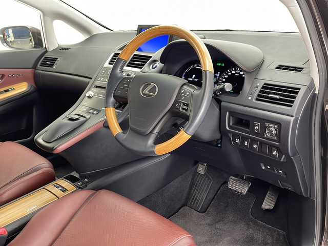レクサス ＨＳ 250h バージョンI 宮崎県 2013(平25)年 3万km ファイアーアゲートマイカメタリック 禁煙車/純正8型ナビTV/（CD/DVD/MSV/FMAM/フルセグTV)/純正バックカメラ/フロントカメラ/純正ビルトインETC/純正LEDオートライト/純正フォグ/純正17インチアルミ/純正オートアラーム/純正フロアマット/茶本革シート/クルーズコントロール/前席パワーシート/エアシート/シートヒーター/パワーチルトステアリング/リア電動シェイド/ウッドコンビ本革巻ハンドル/ウインカードアミラー/スマートキー/プッシュエンジンスタート/新車時保証書/取扱い説明書