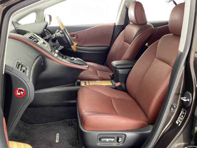 レクサス ＨＳ 250h バージョンI 宮崎県 2013(平25)年 3万km ファイアーアゲートマイカメタリック 禁煙車/純正8型ナビTV/（CD/DVD/MSV/FMAM/フルセグTV)/純正バックカメラ/フロントカメラ/純正ビルトインETC/純正LEDオートライト/純正フォグ/純正17インチアルミ/純正オートアラーム/純正フロアマット/茶本革シート/クルーズコントロール/前席パワーシート/エアシート/シートヒーター/パワーチルトステアリング/リア電動シェイド/ウッドコンビ本革巻ハンドル/ウインカードアミラー/スマートキー/プッシュエンジンスタート/新車時保証書/取扱い説明書