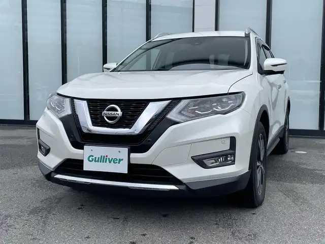 日産 エクストレイル 20Xi 大阪府 2019(令1)年 3.1万km ブリリアントホワイトパール 社外ナビ/   フルセグTV/CD/DVD/Bluetooth/全方位モニター/衝突軽減ブレーキ/コーナーセンサー/プロパイロット/電動リアゲート/アイドリングストップ/ダウンヒルアシストコントロール/純正18インチアルミホイール/プッシュスタート/スマートキー/ハーフレザーシート/ルーフレール/ＥＴＣ/ＬＥＤ/禁煙車