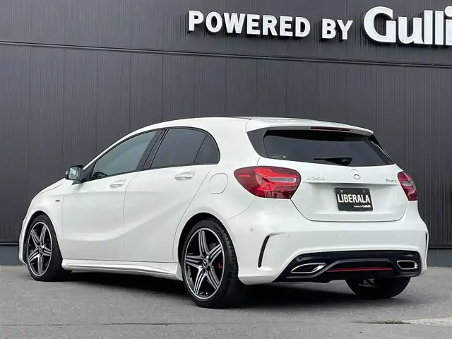メルセデス・ベンツ Ａ２５０ シュポルト 4MATIC 長野県 2018(平30)年 4.3万km カルサイトホワイト AMGレザーエクスクルーシブパッケージ /パノラミックスライディングルーフ /harman/kardonサウンド /黒革シート /ディスプレイオーディオ /CarPlay対応 /バックカメラ /レーダーセーフティパッケージ /LEDヘッドライト /キーレスゴー