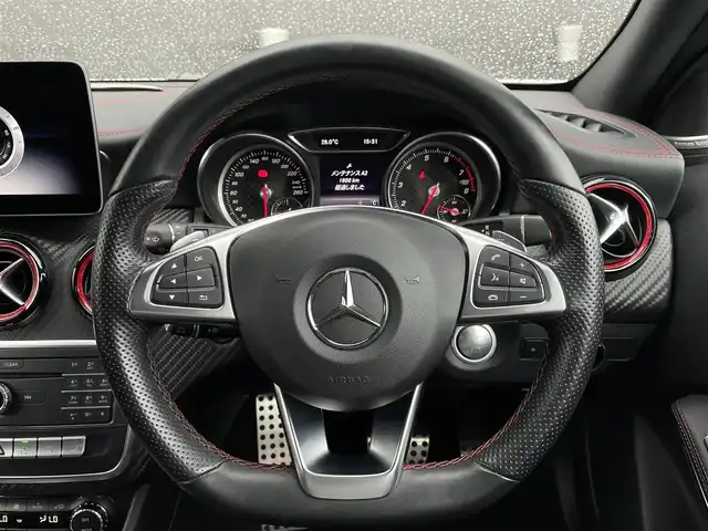 メルセデス・ベンツ Ａ２５０ シュポルト 4MATIC 長野県 2018(平30)年 4.3万km カルサイトホワイト AMGレザーエクスクルーシブパッケージ /パノラミックスライディングルーフ /harman/kardonサウンド /黒革シート /ディスプレイオーディオ /CarPlay対応 /バックカメラ /レーダーセーフティパッケージ /LEDヘッドライト /キーレスゴー
