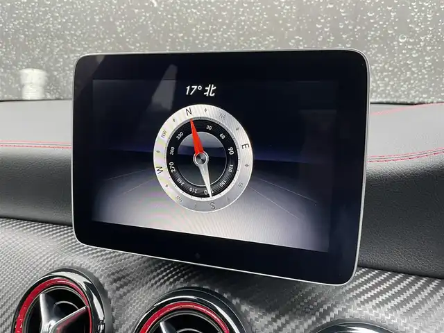 メルセデス・ベンツ Ａ２５０ シュポルト 4MATIC 長野県 2018(平30)年 4.3万km カルサイトホワイト AMGレザーエクスクルーシブパッケージ /パノラミックスライディングルーフ /harman/kardonサウンド /黒革シート /ディスプレイオーディオ /CarPlay対応 /バックカメラ /レーダーセーフティパッケージ /LEDヘッドライト /キーレスゴー