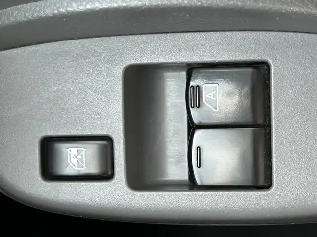 日産 ＮＶ２００バネット 16X－3R 東京都 2010(平22)年 4.7万km ブリリアントシルバー ワンオーナー/純正HDDナビ/　Bluetooth/フルセグTV/DVD/CD/バックカメラ/ETC/リモコンキー/ヘッドライトレベライザー/フォグランプ/純正フロアマット/横跳ね上げ式3列目シート/スペアキー/保証書/取扱説明書