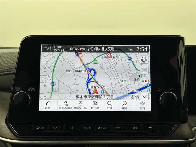 日産 オーラ G レザーエディション 熊本県 2023(令5)年 3.4万km ガーネットレッド/スーパーブラック 2トーン ＢＯＳＥサウンド　/純正ナビ（ＣＤ・ＤＶＤ・フルセグ・ＢＴ・ＵＳＢ・ＨＤＭＩ）/全周囲カメラ　/純正前後ドライブレコーダー　/ビルトインＥＴＣ２．０　/前後クリアランスソナー/プロパイロット/前方衝突予測警報/インテリジェントエマージェンシーブレーキ/車線逸脱防止支援システム/後側方車両検知警報/標識認識機能/踏み間違い衝突防止アシスト/ふらつき警報機能/置くだけ充電/ブラインドスポットモニター/スマートルームミラー/電動格納ミラー/純正フロアマット/純正17インチAW/オートライト/オートマチックハイビーム/スマートキー/プッシュスタート
