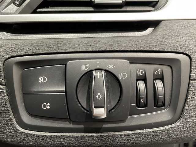 ＢＭＷ Ｘ１ xDrive 18d xライン 新潟県 2020(令2)年 3.2万km 白 キインテリジェントセーフティ/・アンチロック・ブレーキング・システム/・コーナリング・ブレーキ・コントロール/・ダイナミック・トラクション・コントロール/・ダイナミック・スタビリティ・コントロール/・ダイナミック・ブレーキ・コントロール（/・ヒル・ディセント・コントロール/・パーク・ディスタンス・コントロール/・パーキング・アシスト/・リヤ・ビュー・カメラ/10.25インチHDDナビゲーションシステム/クルーズコントロール/パワーシート/衝突回避・被害軽減ブレー/電動リアゲート/ドライブレコーダー/ETC2.0/LEDヘッドライト