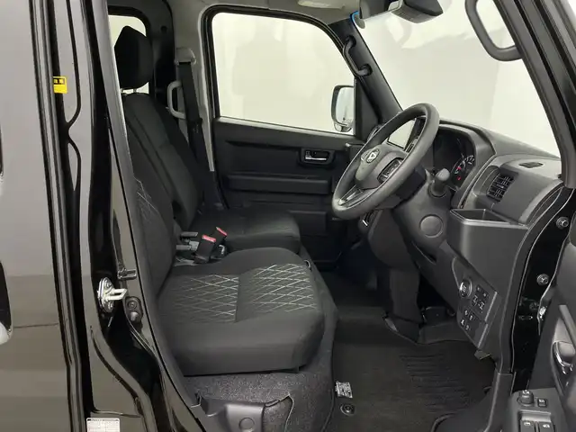 ダイハツ アトレー バン RS 鹿児島県 2025(令7)年 0.1千km ブラックマイカメタリック 社外ナビ　/（フルセグ/Bluetooth/CD/DVD）/アダプティブクルーズコントロール　/両側パワースライドドア　/コーナーセンサー　/オートライト　/アイドリングストップ　/ステアリングリモコン　/スマートキー　/電動格納ミラー　/EＴＣ　/純正フロアマット