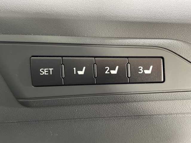 トヨタ アルファード S Cパッケージ 神奈川県 2023(令5)年 1.2万km ホワイトパールクリスタルシャイン ツインムーンルーフ/モデリスタスポイラー【フロント/サイド/リア】/モデリスタマフラー/純正9型ディスプレイオーディオ/純正フリップダウンモニター【V12T-R68C】/フルセグ　Bluetooth　/バックカメラ/両側電動スライドドア【サンシェード】/デジタルインナーミラー/パワーバックドア/セーフティセンス/レーダークルーズコントロール/プリクラッシュセーフティ/ロードサインアシスト/レーントレーシングアシスト/アダブティブハイビームシステム/ブラインドスポットモニター/リアクロストラフィックアラート/先行車発進告知/前後ソナー/nanoe/ETC/社外前方ドライブレコーダー/合皮シート/前席シートヒーター/パワーシート/ベンチレーション/助手席パワーオットマン/2列目エグゼクティブパワーシート/運転席ポジションメモリー/木目調/革巻きコンビステアリング/ステアリングヒーター/電動パーキングブレーキ/ブレーキオートホールド/プッシュスタート/スマートキー/純正18インチアルミホイール/LEDヘッド/フォグランプ/