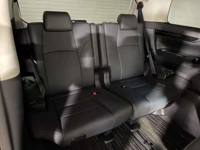 トヨタ アルファード S Cパッケージ 神奈川県 2023(令5)年 1.2万km ホワイトパールクリスタルシャイン ツインムーンルーフ/モデリスタスポイラー【フロント/サイド/リア】/モデリスタマフラー/純正9型ディスプレイオーディオ/純正フリップダウンモニター【V12T-R68C】/フルセグ　Bluetooth　/バックカメラ/両側電動スライドドア【サンシェード】/デジタルインナーミラー/パワーバックドア/セーフティセンス/レーダークルーズコントロール/プリクラッシュセーフティ/ロードサインアシスト/レーントレーシングアシスト/アダブティブハイビームシステム/ブラインドスポットモニター/リアクロストラフィックアラート/先行車発進告知/前後ソナー/nanoe/ETC/社外前方ドライブレコーダー/合皮シート/前席シートヒーター/パワーシート/ベンチレーション/助手席パワーオットマン/2列目エグゼクティブパワーシート/運転席ポジションメモリー/木目調/革巻きコンビステアリング/ステアリングヒーター/電動パーキングブレーキ/ブレーキオートホールド/プッシュスタート/スマートキー/純正18インチアルミホイール/LEDヘッド/フォグランプ/