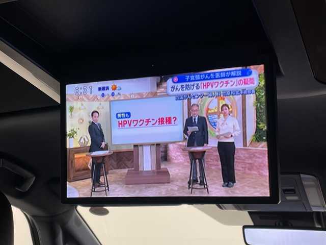 トヨタ アルファード Z 愛媛県 2025(令7)年 0.5万km プラチナホワイトパールマイカ 純正ナビ１３．２型フリップダウン/純正１４インチディスプレイオーディオ/フルセグTV Bluetooth /左右ツインムーンルーフ/ユニバーサルステップ//デジタルインナーミラー/ブラインドスポットモニター/ＥＴＣ２．０/シートヒーター/シートエアコン/レザーシート/アラウンドビューモニター/両側スライドドア/コーナーセンサー
