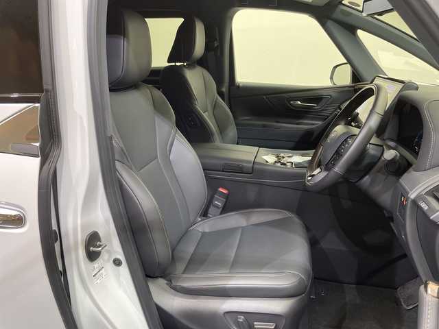 トヨタ アルファード Z 愛媛県 2025(令7)年 0.5万km プラチナホワイトパールマイカ 純正ナビ１３．２型フリップダウン/純正１４インチディスプレイオーディオ/フルセグTV Bluetooth /左右ツインムーンルーフ/ユニバーサルステップ//デジタルインナーミラー/ブラインドスポットモニター/ＥＴＣ２．０/シートヒーター/シートエアコン/レザーシート/アラウンドビューモニター/両側スライドドア/コーナーセンサー