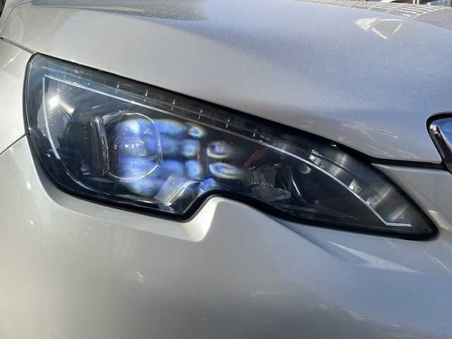 プジョー ３０８ アリュール スペシャルED 宮崎県 2018(平30)年 9.4万km ネイクルホワイト 純正ナビ Bluetooth ETC 全方位カメラ フルセグTV USB入力端子 前方のみドライブレコーダー LEDライト 純正フロアマット 純正アルミホイール ハーフレザーシート 前後コーナーセンサ-