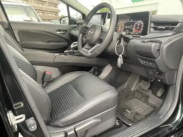 日産 オーラ G レザーエディション 島根県 2024(令6)年 1.3万km パープル ワンオーナー　/純正９型メモリナビ　/ＢＯＳＥサウンドシステム　/フルセグ/Ｂｌｕｅｔｏｏｔｈ　/全方位カメラ/ビルトインＥＴＣ2.0/前後ドラレコ　/インテリジェントクルーズコントロール　/ハーフレザーシート　/前席シートヒーター　/純正LEDライト　/前後コーナーセンサー