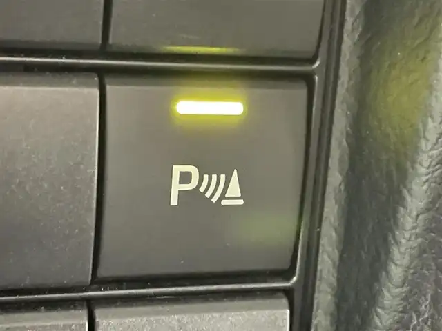 トヨタ ランドクルーザー プラド TX 熊本県 2019(令1)年 3.6万km ホワイトパールクリスタルシャイン 禁煙車　/モデリスタエアロ（Ｆ）/純正ナビ（ＣＤ・ＤＶＤ・フルセグ・ＢＴ・ＳＤ・ＵＳＢ）/バックカメラ　/社外全方位ドライブレコーダー　/ヘッドレスト取り付後席モニター/ビルトインＥＴＣ　/前後クリアランスソナー/レーダークルーズコントロール/衝突軽減ブレーキ/レーンキープアシスト/ダウンヒルアシスト/横滑り防止/ルーフレール/前後クリアランスソナー/ガナドールマフラー/純正フロアマット/RAYS２０インチAW/オートライト/オートマチックハイビーム/LEDヘッドライト/フォグライト/スマートキー/プッシュスタート/スペアキー1本/保証書/取扱説明書