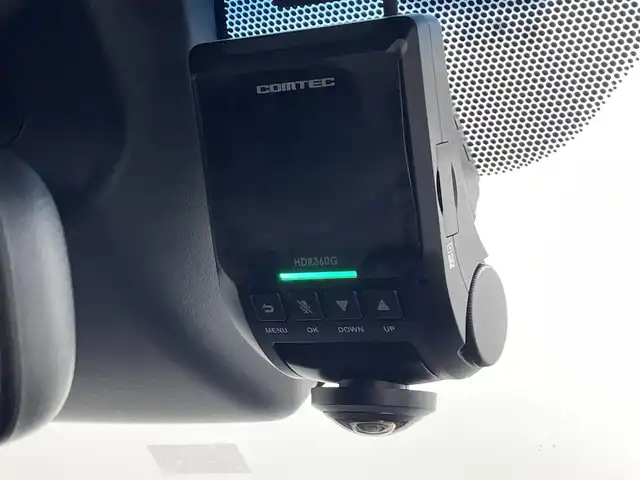 トヨタ ランドクルーザー プラド TX 熊本県 2019(令1)年 3.6万km ホワイトパールクリスタルシャイン 禁煙車　/モデリスタエアロ（Ｆ）/純正ナビ（ＣＤ・ＤＶＤ・フルセグ・ＢＴ・ＳＤ・ＵＳＢ）/バックカメラ　/社外全方位ドライブレコーダー　/ヘッドレスト取り付後席モニター/ビルトインＥＴＣ　/前後クリアランスソナー/レーダークルーズコントロール/衝突軽減ブレーキ/レーンキープアシスト/ダウンヒルアシスト/横滑り防止/ルーフレール/前後クリアランスソナー/ガナドールマフラー/純正フロアマット/RAYS２０インチAW/オートライト/オートマチックハイビーム/LEDヘッドライト/フォグライト/スマートキー/プッシュスタート/スペアキー1本/保証書/取扱説明書