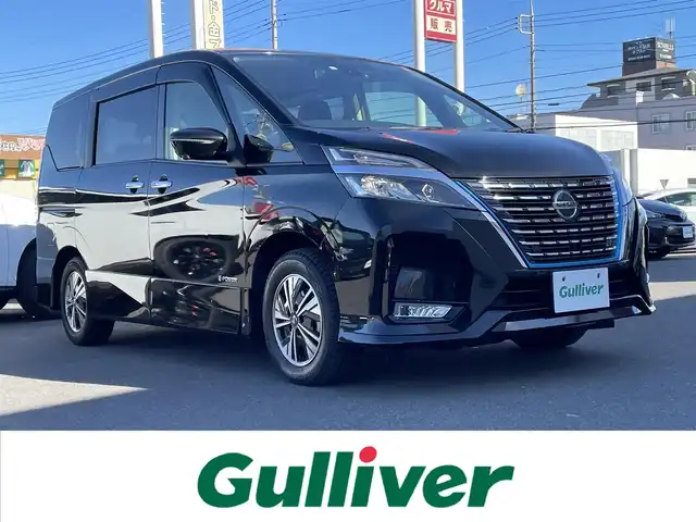 日産 セレナ e－パワー ハイウェイスター V 群馬県 2021(令3)年 5.7万km ダイヤモンドブラック セーフティパックA/純正10型ナビ/CD・DVD・SD/Bluetooth・フルセグ/純正フリップダウンモニター/アラウンドビューモニター/両側パワースライドドア/デジタルインナーミラー/プロパイロット/純正ドライブレコーダー/ビルトインETC/追従クルーズコントロール/横滑り防止装置/レーンキープアシスト/衝突軽減ブレーキ/アイドリングストップ/LEDヘッドライト/純正シートカバー/純正アルミホイール/純正フロアマット/スマートキー×2