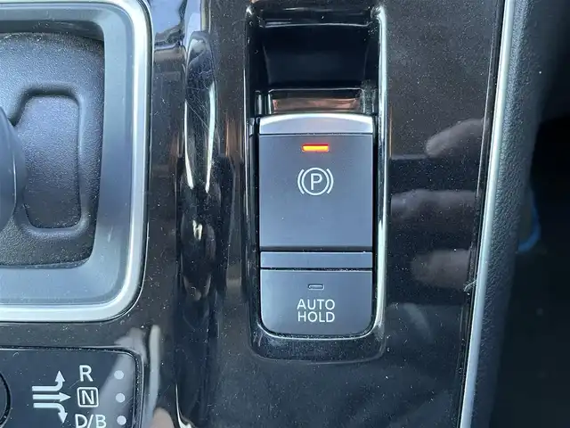 日産 セレナ e－パワー ハイウェイスター V 群馬県 2021(令3)年 5.7万km ダイヤモンドブラック セーフティパックA/純正10型ナビ/CD・DVD・SD/Bluetooth・フルセグ/純正フリップダウンモニター/アラウンドビューモニター/両側パワースライドドア/デジタルインナーミラー/プロパイロット/純正ドライブレコーダー/ビルトインETC/追従クルーズコントロール/横滑り防止装置/レーンキープアシスト/衝突軽減ブレーキ/アイドリングストップ/LEDヘッドライト/純正シートカバー/純正アルミホイール/純正フロアマット/スマートキー×2