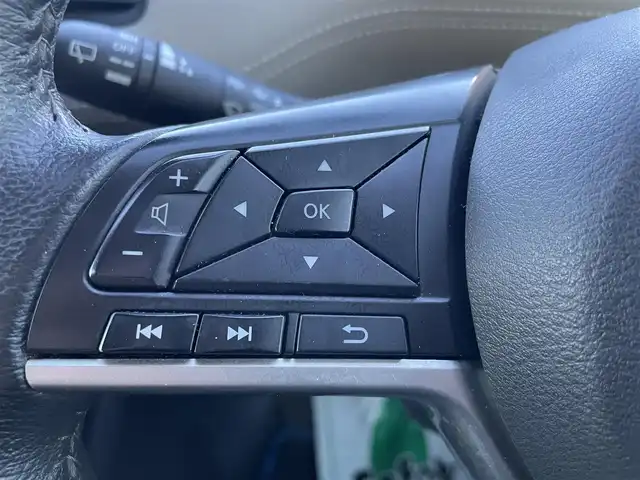 日産 セレナ e－パワー ハイウェイスター V 群馬県 2021(令3)年 5.7万km ダイヤモンドブラック セーフティパックA/純正10型ナビ/CD・DVD・SD/Bluetooth・フルセグ/純正フリップダウンモニター/アラウンドビューモニター/両側パワースライドドア/デジタルインナーミラー/プロパイロット/純正ドライブレコーダー/ビルトインETC/追従クルーズコントロール/横滑り防止装置/レーンキープアシスト/衝突軽減ブレーキ/アイドリングストップ/LEDヘッドライト/純正シートカバー/純正アルミホイール/純正フロアマット/スマートキー×2