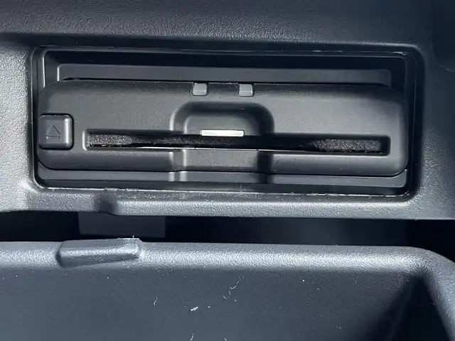 日産 セレナ e－パワー ハイウェイスター V 群馬県 2021(令3)年 5.7万km ダイヤモンドブラック セーフティパックA/純正10型ナビ/CD・DVD・SD/Bluetooth・フルセグ/純正フリップダウンモニター/アラウンドビューモニター/両側パワースライドドア/デジタルインナーミラー/プロパイロット/純正ドライブレコーダー/ビルトインETC/追従クルーズコントロール/横滑り防止装置/レーンキープアシスト/衝突軽減ブレーキ/アイドリングストップ/LEDヘッドライト/純正シートカバー/純正アルミホイール/純正フロアマット/スマートキー×2