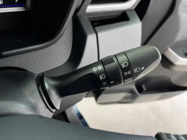 トヨタ タンク カスタムG－T 鹿児島県 2018(平30)年 3.8万km レーザーブルークリスタルシャイン 純正ナビ/　(AM/FM/DVD/BT/フルセグ）/バックカメラ/ドライブレコーダー/両側パワースライドドア/シートヒーター/衝突被害軽減システム/クルーズコントロール/横滑り防止装置/アイドリングストップ/オートLEDライト/フォグライト/純正アルミホイール/フロアマット/ステアリングスイッチ/スマートキー
