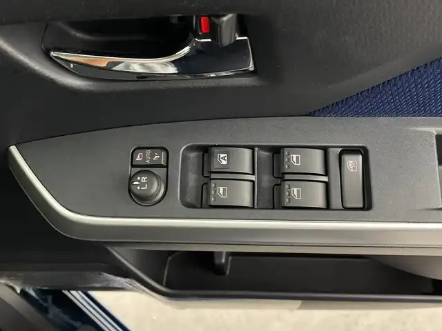 トヨタ タンク カスタムG－T 鹿児島県 2018(平30)年 3.8万km レーザーブルークリスタルシャイン 純正ナビ/　(AM/FM/DVD/BT/フルセグ）/バックカメラ/ドライブレコーダー/両側パワースライドドア/シートヒーター/衝突被害軽減システム/クルーズコントロール/横滑り防止装置/アイドリングストップ/オートLEDライト/フォグライト/純正アルミホイール/フロアマット/ステアリングスイッチ/スマートキー