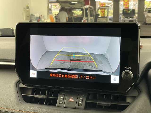 トヨタ ＲＡＶ４ アドベンチャー 愛知県 2023(令5)年 1.2万km アティチュードブラックマイカ 禁煙車/純正10.5インチナビ/（AM/FM/Bluetooth/フルセグTV/USB)/サンルーフ/バックカメラ/トヨタセーフティセンス/・プリクラッシュセーフティ/・レーンディパーチャーアラート/・オートマチックハイビーム/・レーダークルーズコントロール/・先行車発進お知らせ機能/ブラインドスポットモニター/クリアランスソナー/ETC2.0/ドライブレコーダー/デジタルインナーミラー/快適温熱シート/シートベンチレーション/パワーシート/メモリシート/ステアリングヒータ/革巻きステアリング/ダウンヒルアシスト/スマートキー/プッシュスタート/LEDヘッドライト/フロントフォグランプ/純正19インチアルミホイール/純正フロアマット/横滑り防止装置/ステアリングスイッチ