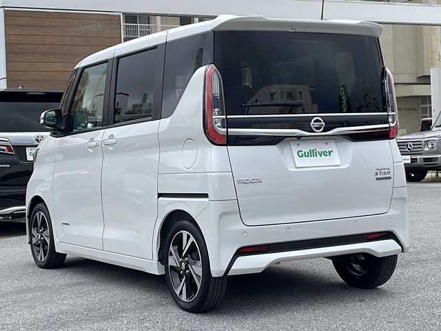 日産 ルークス HWS X プロパイロットED 沖縄県 2023(令5)年 1.6万km ホワイトパール プロパイロット/全方位カメラ　/ナビ/オーディオ（Ｂｌｕｅｔｏｏｔｈ、ＣＤ、ＳＤ）/両側パワースライドドア/ドライブレコーダー/ＥＴＣ/コーナーセンサー/スマートキー/ＬＥＤヘッドライト/フォグライト