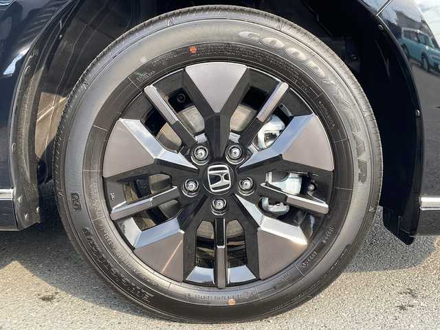 ホンダ ステップワゴン スパーダ eHEV 宮城県 2025(令7)年 0.1万km未満 クリスタルブラックパール 禁煙車/登録済み未使用車/Honda SENSING/・衝突軽減ブレーキ（ＣＭＢＳ）/・路外逸脱抑制機能/・先行車発進お知らせ機能/・アダプティブクルーズコントロール（ＡＣＣ）/・車線維持支援システム（ＬＫＡＳ）/・標識認識機能/・誤発進抑制機能 /・近距離衝突軽減ブレーキ/ブラインドスポットモニター/ハーフレザーシート/両側パワースライドドア/パドルシフト/パワーバックドア/2列目オットマン/前列USB充電ポート（タイプC）/シートヒーター/電動パーキングブレーキ/オートホールド/LEDヘッドライト/プッシュスタート/スマートキー