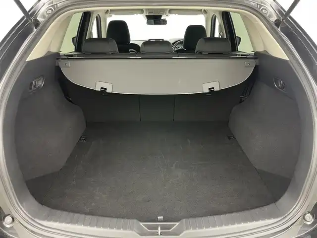 マツダ ＣＸ－５ XD プロアクティブ 岡山県 2017(平29)年 9.4万km ジェットブラックマイカ 純正ナビ/（Bluetooth/フルセグTV/Carplay/USB接続/CD/DVD）/衝突軽減ブレーキシステム/レーダークルーズコントロール/バックカメラ/サイドカメラ（左側のみ）/LEDヘッドライト/オートハイビーム/ETC/ブラインドスポットモニター/フロアマット/シートリフター/チルトステアリング/踏み間違い防止/純正19インチアルミホイール/取扱説明書/新車保証書/スマートキー×２