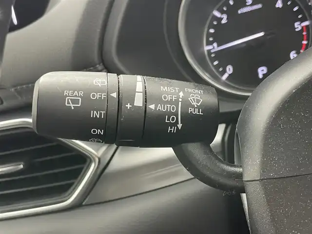 マツダ ＣＸ－５ XD プロアクティブ 岡山県 2017(平29)年 9.4万km ジェットブラックマイカ 純正ナビ/（Bluetooth/フルセグTV/Carplay/USB接続/CD/DVD）/衝突軽減ブレーキシステム/レーダークルーズコントロール/バックカメラ/サイドカメラ（左側のみ）/LEDヘッドライト/オートハイビーム/ETC/ブラインドスポットモニター/フロアマット/シートリフター/チルトステアリング/踏み間違い防止/純正19インチアルミホイール/取扱説明書/新車保証書/スマートキー×２