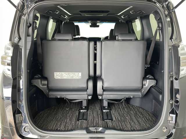 トヨタ ヴェルファイア ゴールデンアイズⅡ 鹿児島県 2021(令3)年 3.1万km ブラック 純正メーカーOPナビ/（CD/DVD/BT/フルセグTV）/純正フリップダウンモニター/レーダークルーズコントロール/レーンキープアシスト/プリクラッシュセーフティ/ブラインドスポットモニター/モデリスタフルエアロ/両側パワースライドドア/オットマン/電動パーキングブレーキ/オートホールド機能/デジタルインナーミラー/バックカメラ/保証書、取説