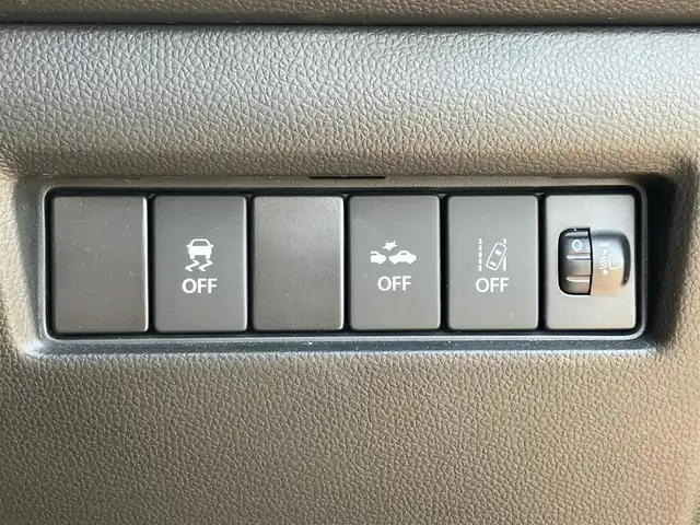 スズキ スイフト XR LTD 道南・函館 2019(令1)年 7.4万km クラレットレッドメタリック/ブラック2トーンルーフ ・純正ＳＤナビ/・フルゼグＴＶ/・ドライブレコーダー/・バックカメラ/・クルーズコントロール/・車線逸脱警報/・オートハイビーム/・衝突軽減ブレーキ/・ハーフレザーシート/・シートヒーター/・スペアキー/・スマートキー/・純正フロアマット