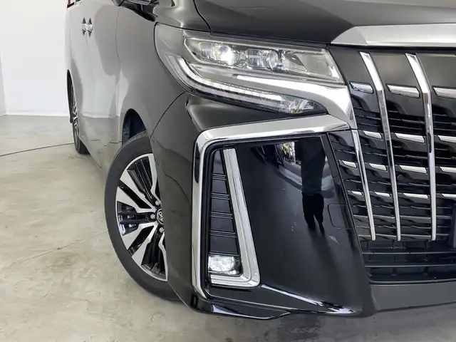 トヨタ アルファード S Cパッケージ 新潟県 2019(令1)年 4.1万km ブラック 純正８インチSDナビ/Bluetooth・CD・DVD・USB・AM・FM/両側パワースライドド/ツインムーンルーフ　/バックカメラ　/フルセグ　/合皮シート　/前席パワーシート/前席シートヒーター/前席エアシート　/D席シートセット/追従クルーズコントロール　/レーンキープアシスト　/前後コーナーセンサー/衝突被害軽減システム　/LEDオートライト/オートマチックハイビーム/パワーバックドア/ステアリングヒーター/MTモード付AT/純正ビルトインETC/前後ドライブレコーダー/純正フロアマット/純正１８インチアルミホイール/スマートキー